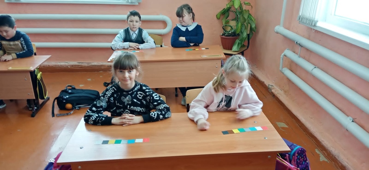 младших школьников.jpg